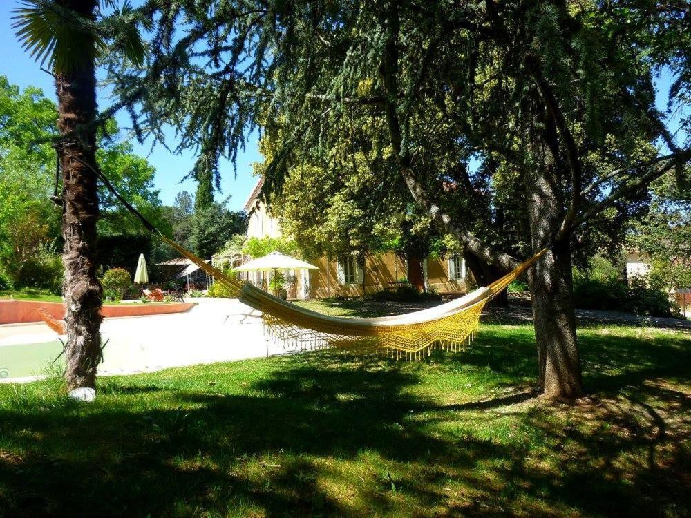 Sabran Le Fer En Ceze B&B 외부 사진